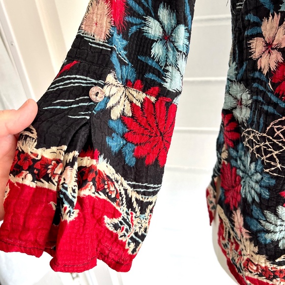 CITRON OF SANTA MONICA 100% Silk Button Front Top - S - Picture 3 of 10